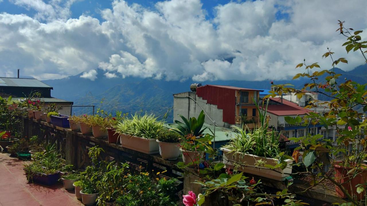 Nguyen Dang Guesthouse Sapa Exteriör bild